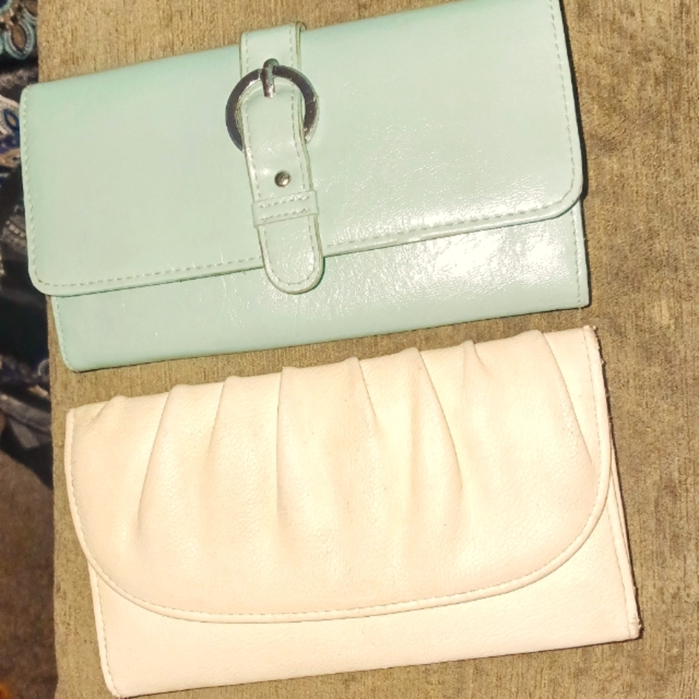 Set of 2 Women's Faux Leather Wallets